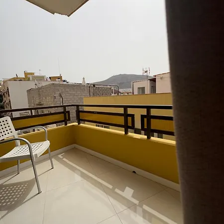 Edificio Sierra, Numero 35 Los Cristianos (Tenerife)