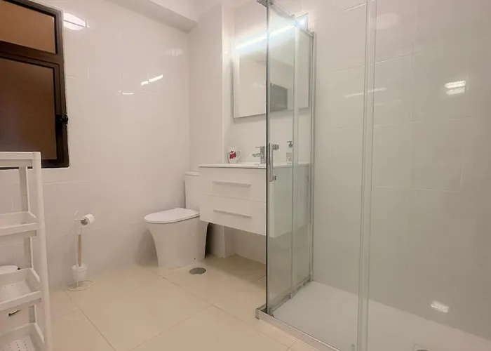 Edificio Sierra, Numero 35 * Los Cristianos (Tenerife)