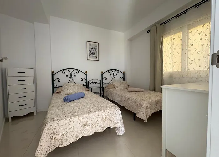 Edificio Sierra, Numero 35 * ロスクリスティアーノス