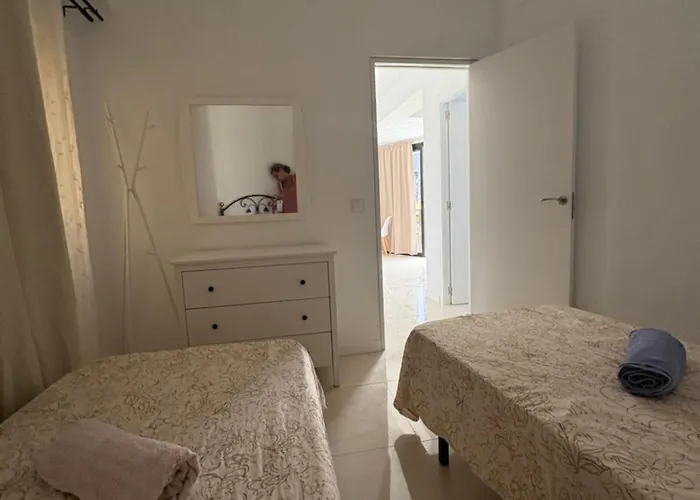 Edificio Sierra, Numero 35 Apartment